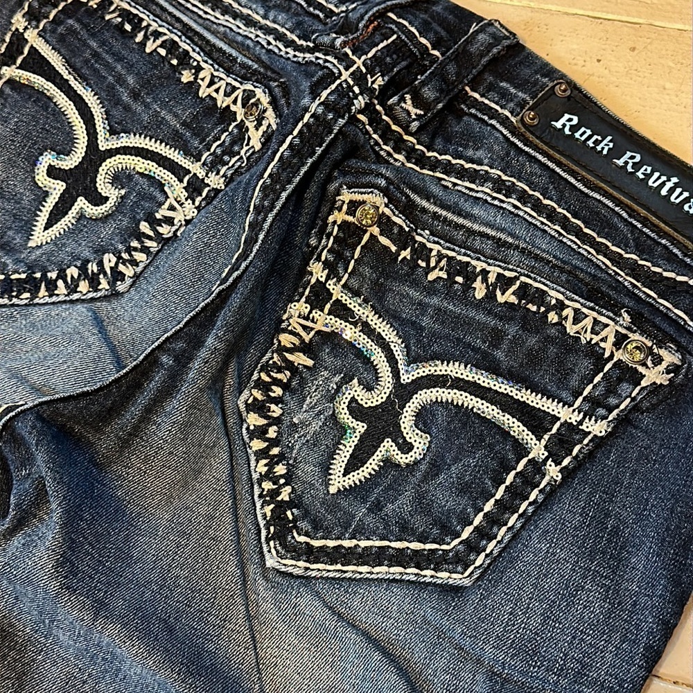 Rock Revival “Charlotte” Easy Boot Cut Jeans, Sz 28, Iridescent Sequins